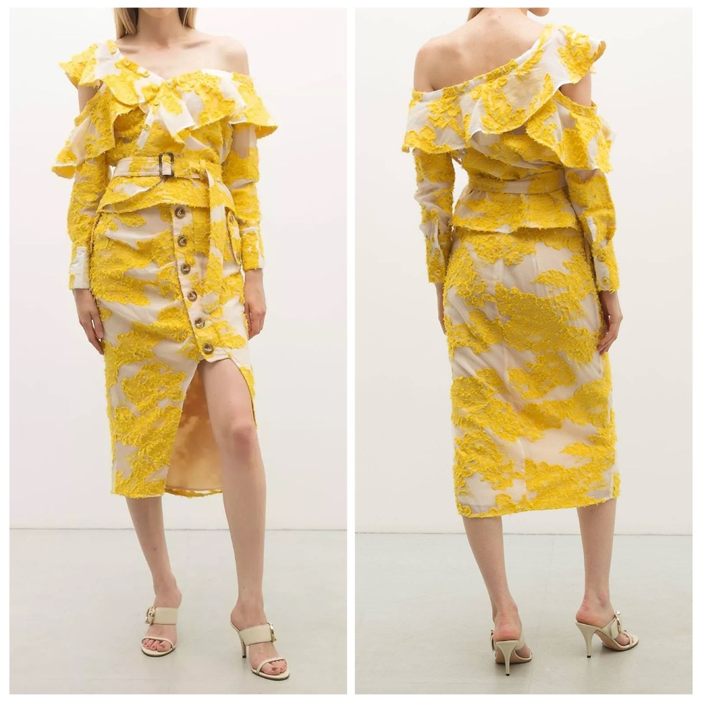 Yellow Textured Off-Shoulder Pencil Skirt